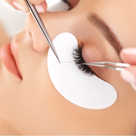 Eyelashes & Eyebrows